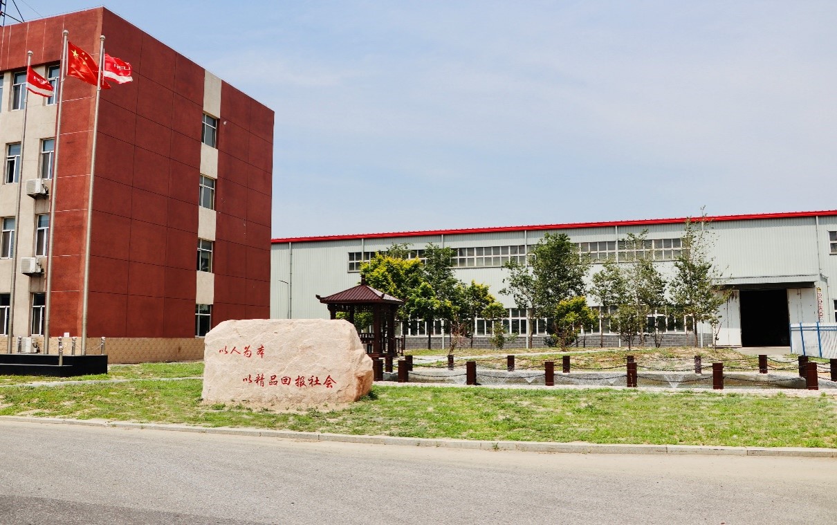 5-4廠區(qū)園林景觀綠化建設.jpg 5-4廠區(qū)園林景觀綠化建設.jpg